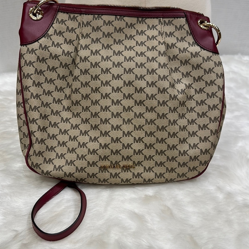 EUC Michael Kors purse jet set large shoulder bag